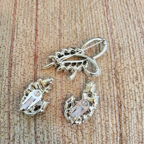 Vintage Baguette & Pear Shape Rhinestone Brooch and Earring Set - Picture 3 of 5